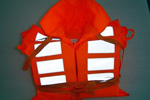 The-different-materials-of-life-jackets1.jpg