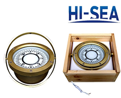 Plastic-Marine-Compass-with-Internal-Night-Illumination3.jpg