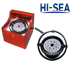 Plastic-Marine-Liquid-Filled-Compass-in-Wooden-Box2.jpg